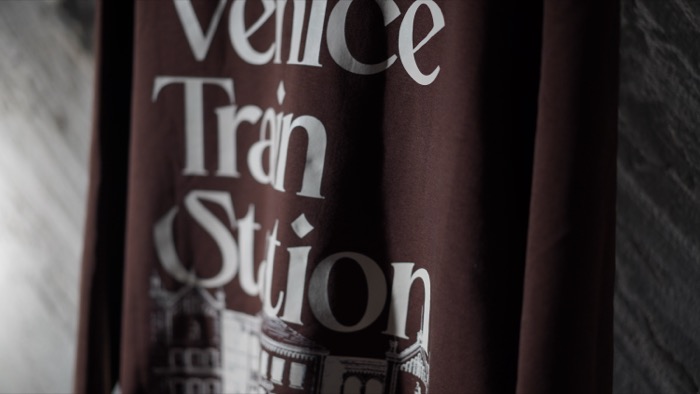 Temporada 1 Venice Train Station 567