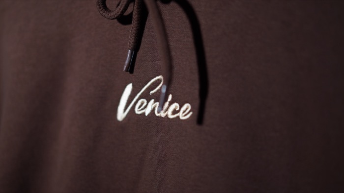 Temporada 1 Venice Train Station 587