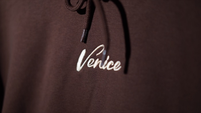 Temporada 1 Venice Train Station 588