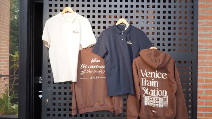 Temporada 1 Venice Train Station 815