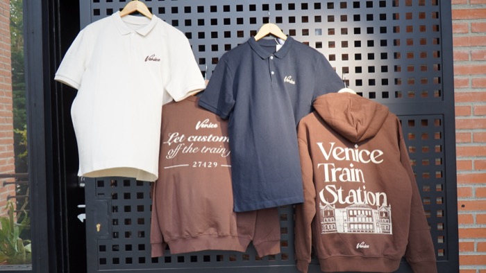 Temporada 1 Venice Train Station 823